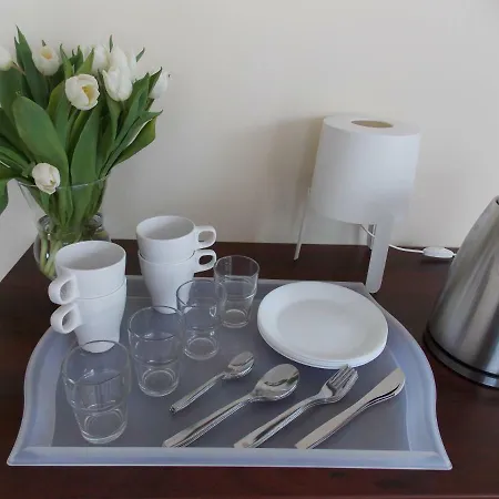 홈스테이 Noclegi Zator *